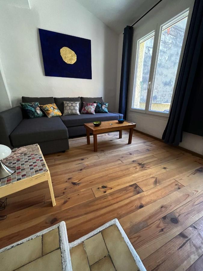 Studio Avec Terrasse Sur Cour, Authentique, Calme أفينيون المظهر الخارجي الصورة